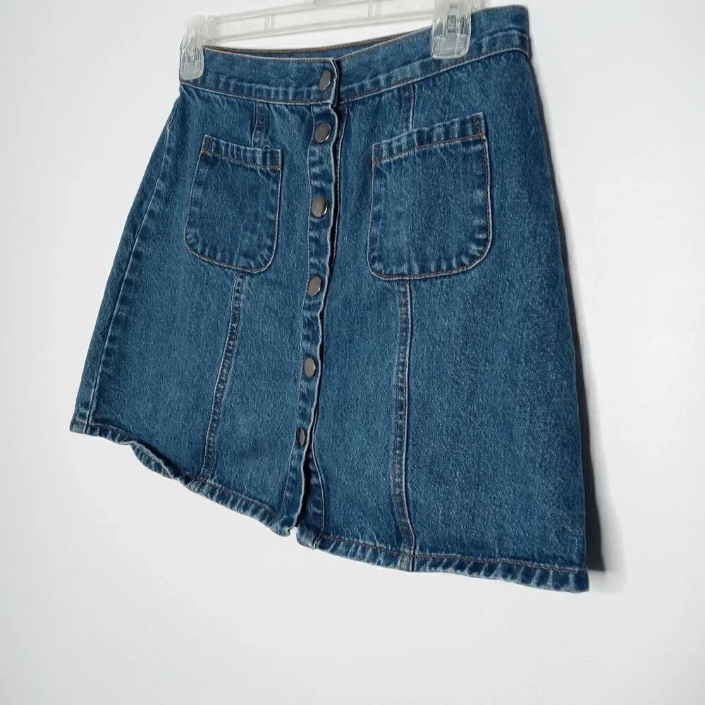 BDG jean mini skirt size small